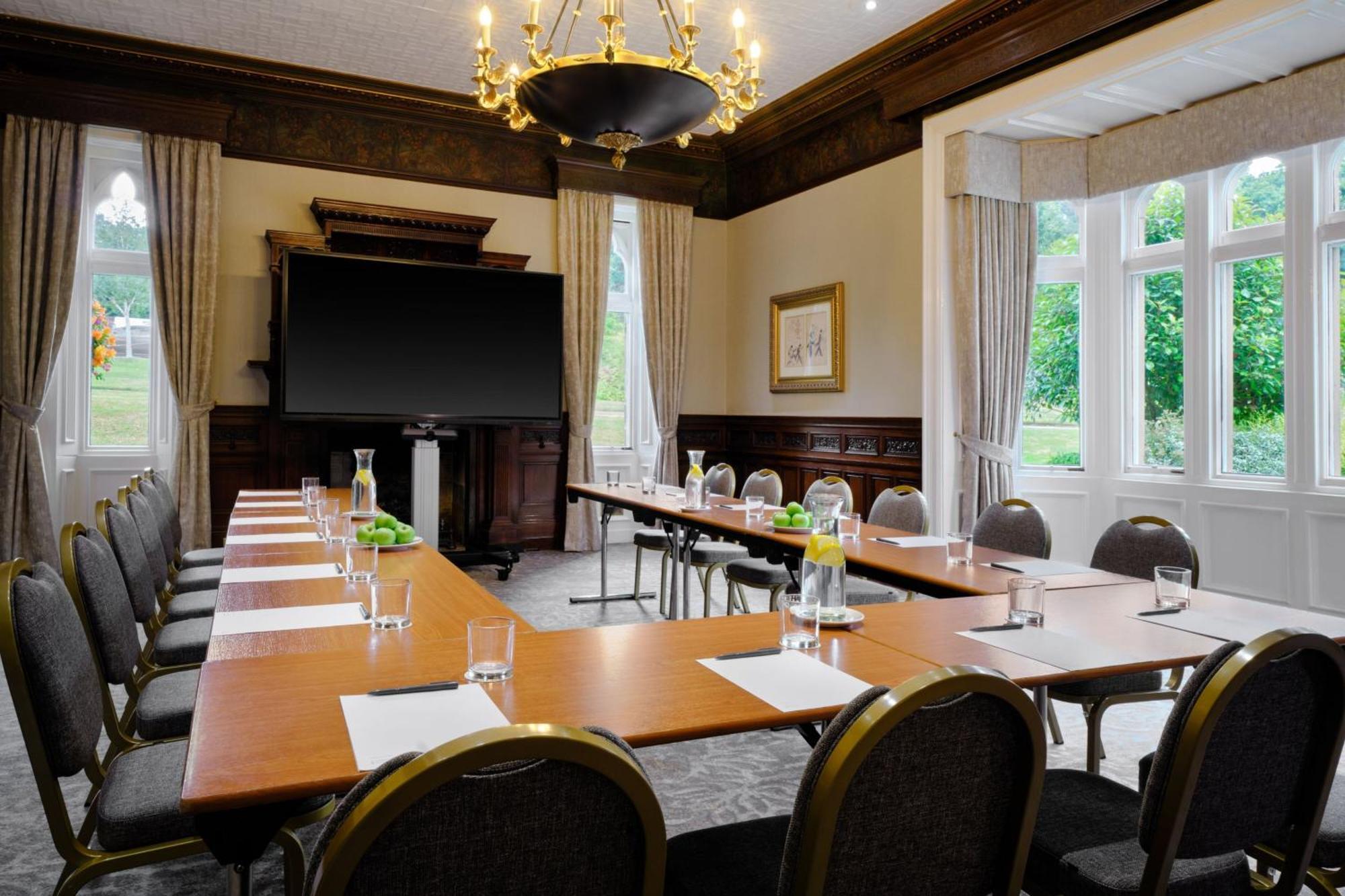 Delta Hotels By Marriott Breadsall Priory Country Club Derby Dış mekan fotoğraf